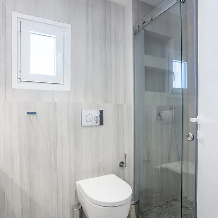 Serenity Seafront Garden Вилла Пефкохори