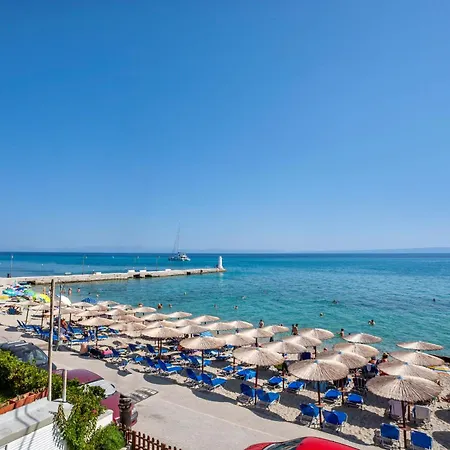 Вилла Serenity Seafront Garden *