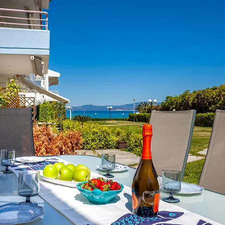 Serenity Seafront Garden Пефкохори