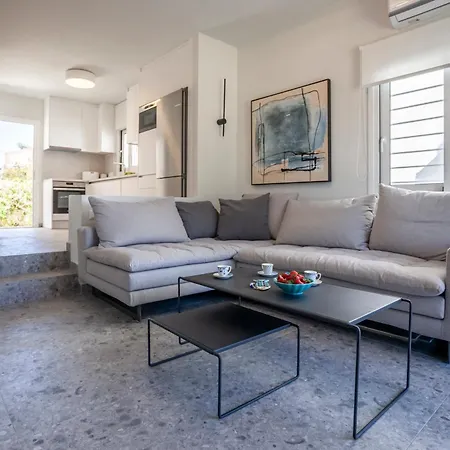 Serenity Seafront Garden Pefkochori