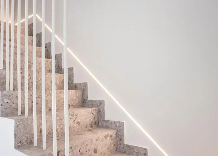 Villa Serenity Seafront Garden *