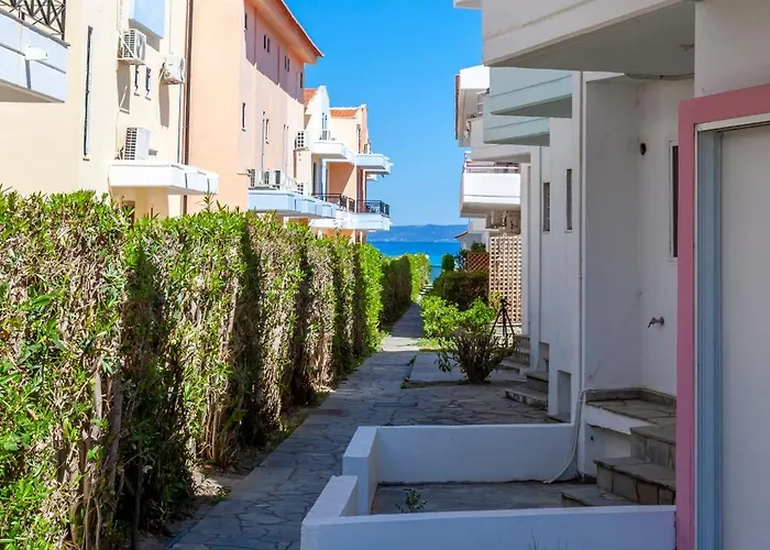 Serenity Seafront Garden * Pefkochori